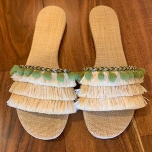 Ratatan Sandals BCBG generation Pom Pom Slides 6.5 NWT